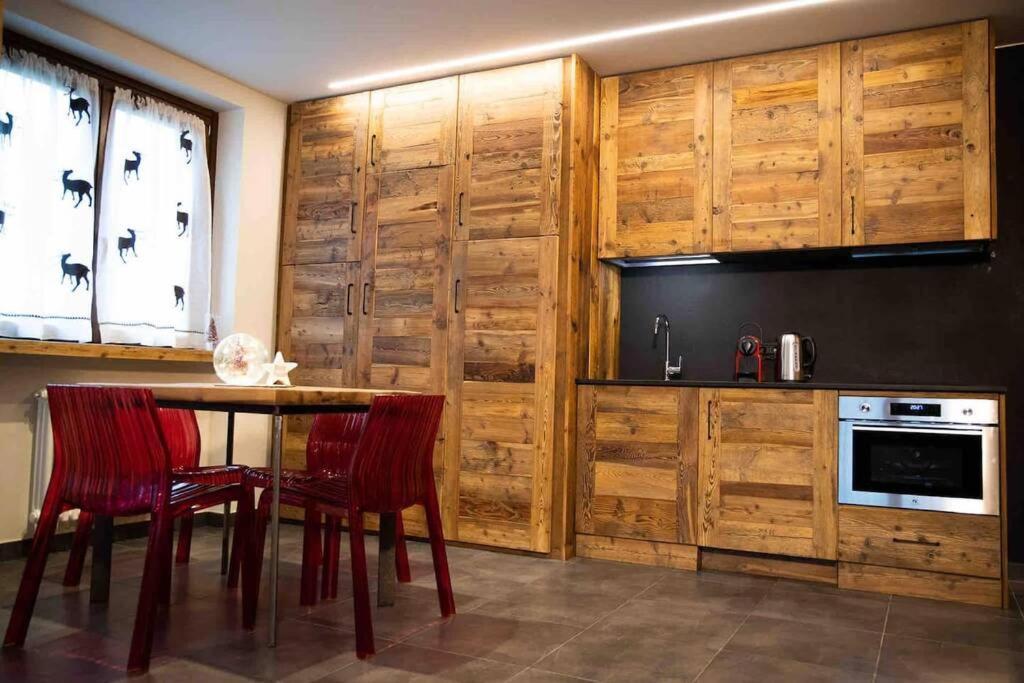 La Petite Maison D'Erika アオスタ エクステリア 写真
